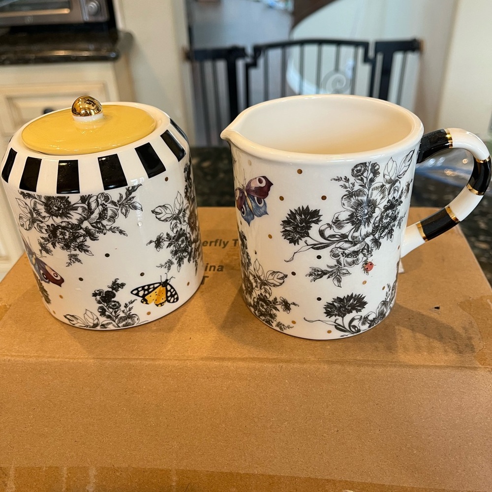 Mackenzie-Childs Floral Butterfly Toile Creamer and Sugar Set. Decor only. - Picture 3 of 5